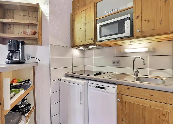 Confortable 2 Pieces + Cabine, Skis Aux Pieds, 5/6 Pers. - Fr-1-182a-4 *